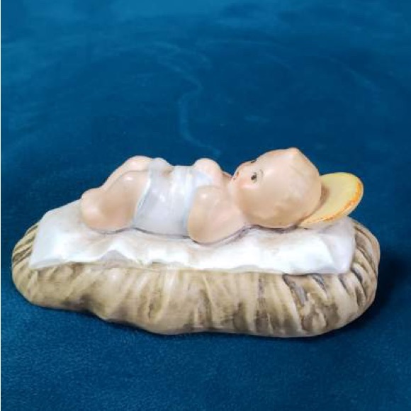 Vintage Goebel manger scene - Picture 13 of 13